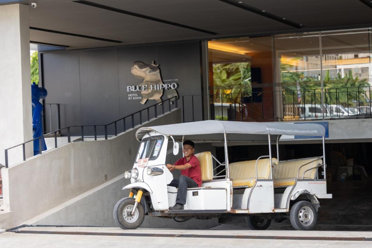 Blue Hippo Hotel Bangkok Bagian luar foto