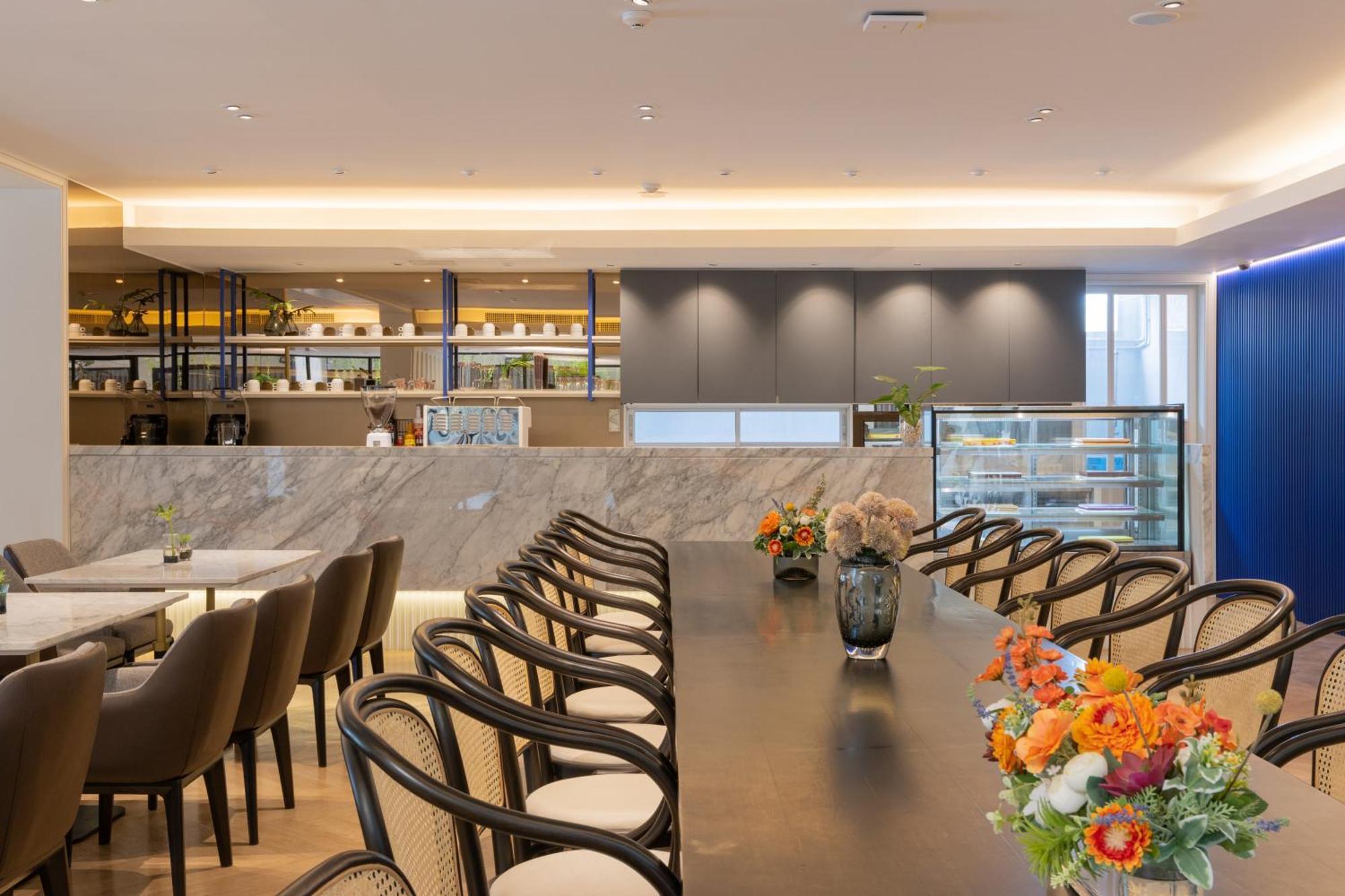Blue Hippo Hotel Bangkok Bagian luar foto